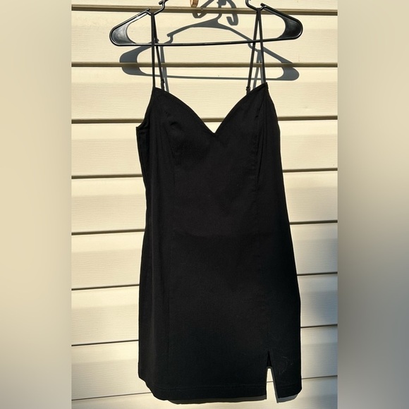Urban Outfitters Dresses & Skirts - Urban Outfitters black dress - size medium